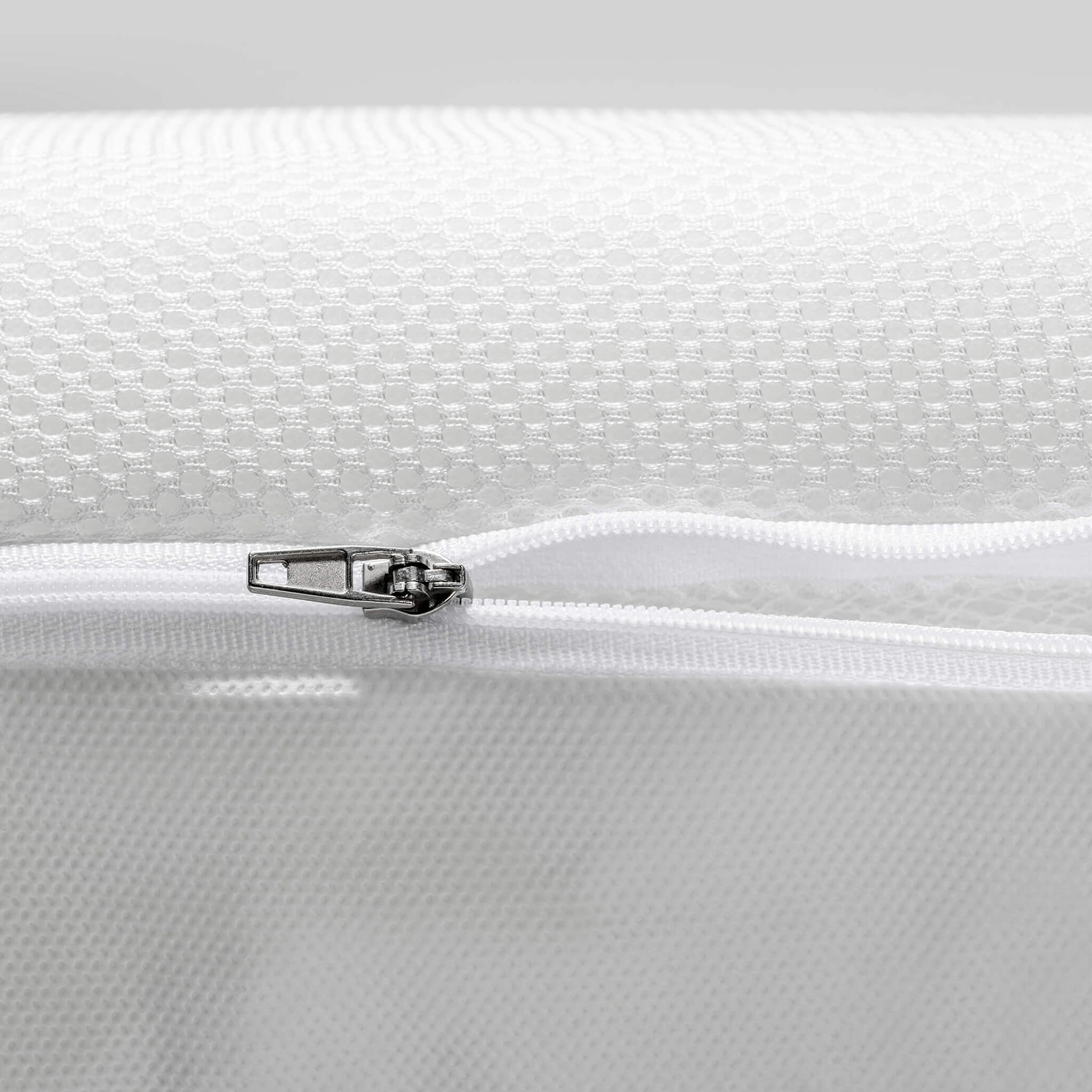 Babysafe Fibre & Pocket Spring Mattress 132 x 70cm - Image 3