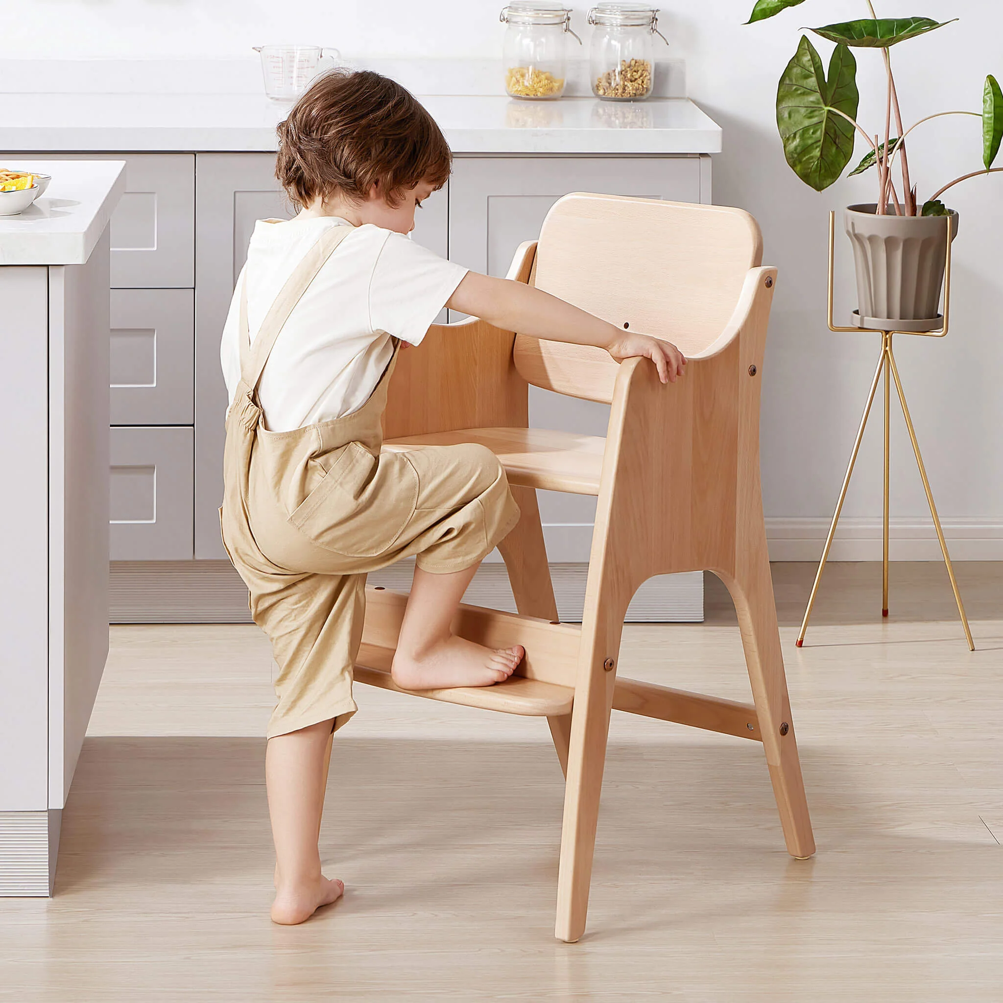 Byron High Chair - Image 5