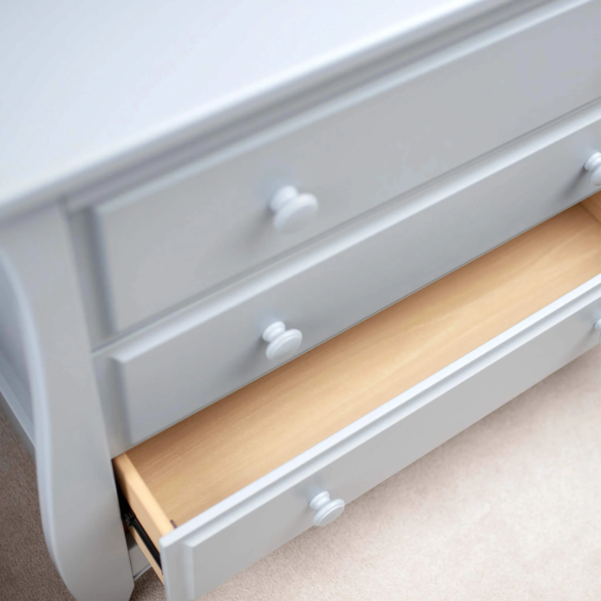 Sleigh 3 Drawer Chest (Smart Assembly) Pebble - Image 5