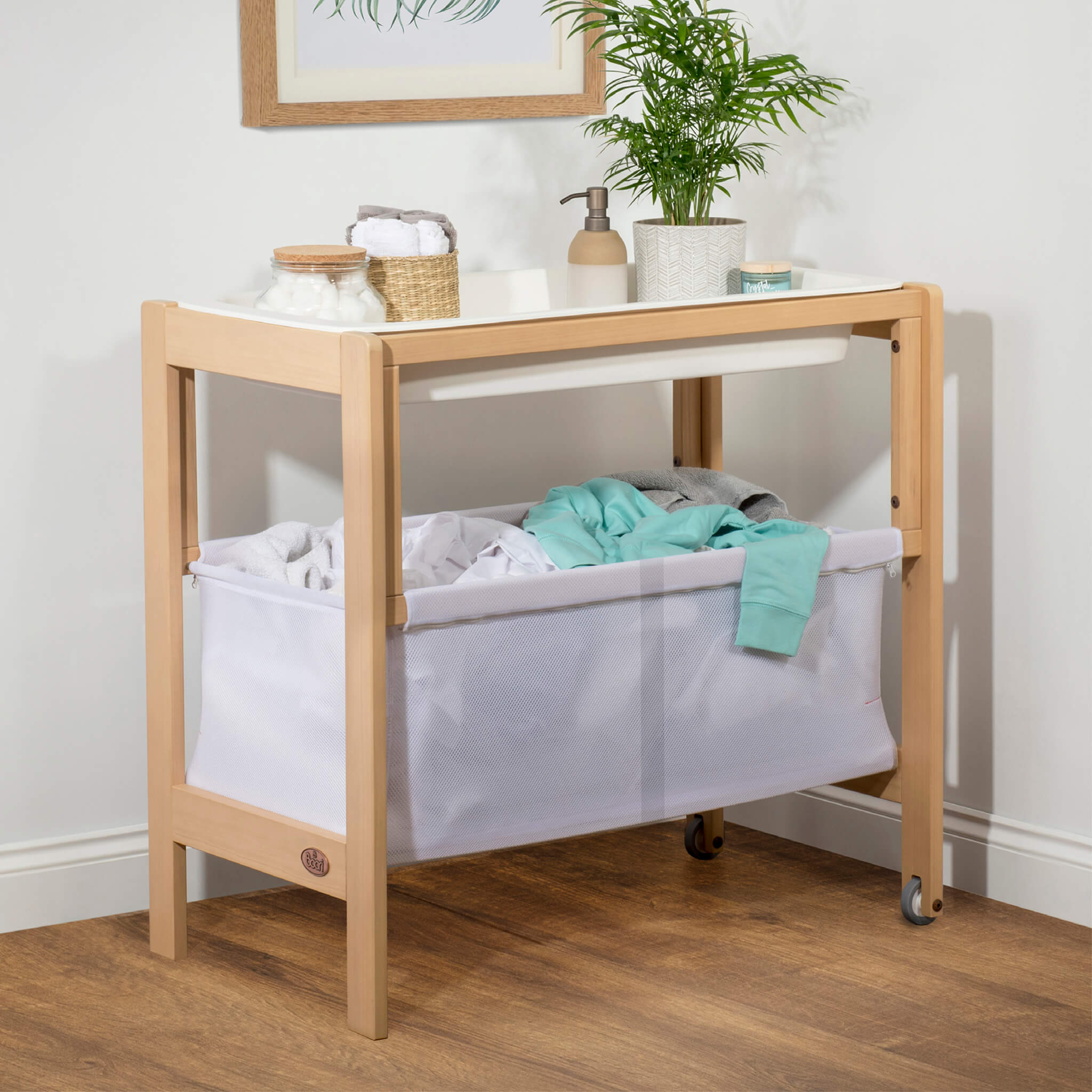 Tidy Bedside Crib and Bedding Bundle - Image 9